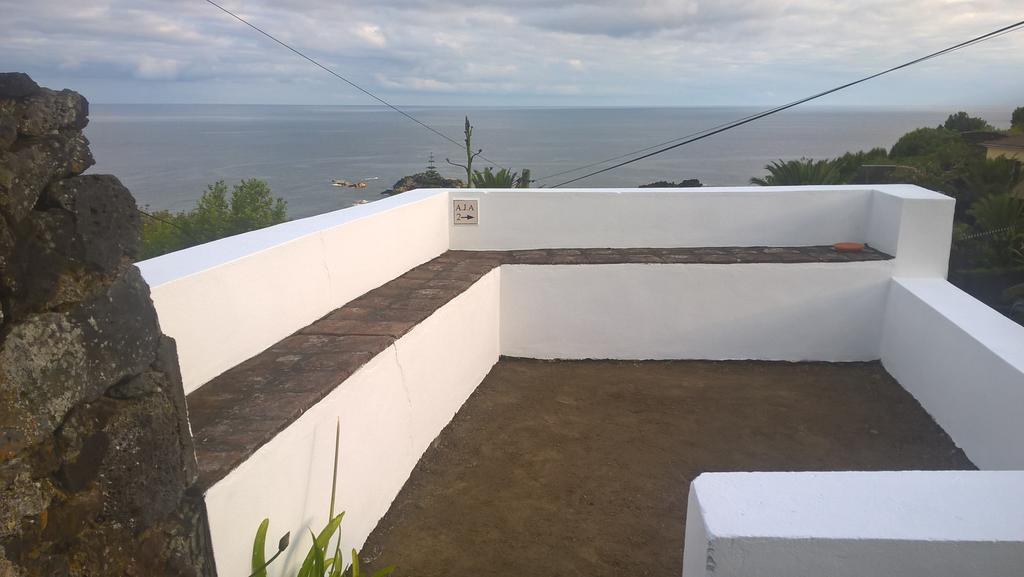 Monserrate - Galera Cottage Caloura Exteriér fotografie
