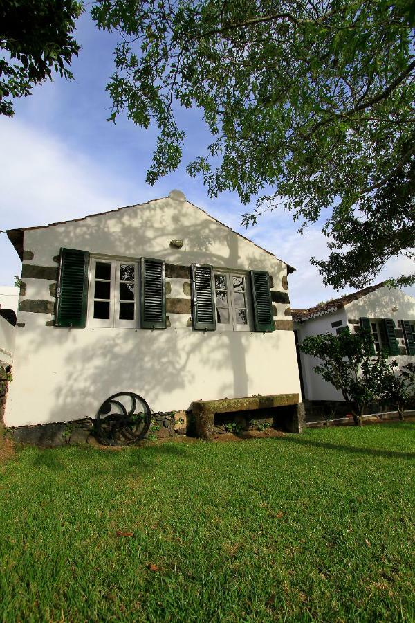 Monserrate - Galera Cottage Caloura Exteriér fotografie